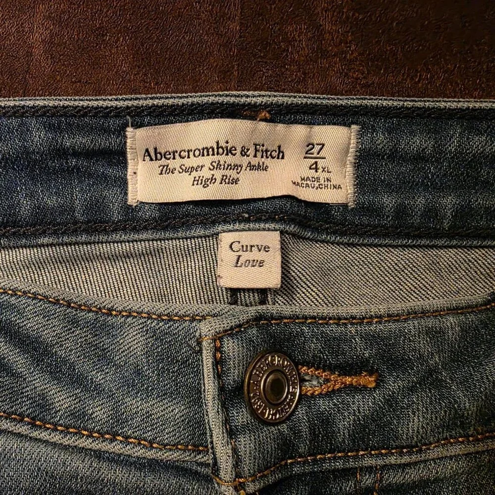 ABERCROMBIE & FITCH Women's 27/4 Super Skinny Ankle High Rise Curve Love - Picture 2 of 5